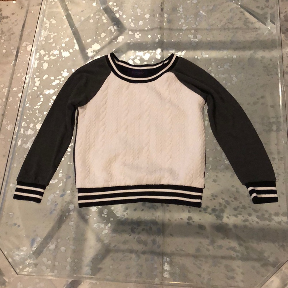 W ❤️girl black grey and white sweatshirt size S